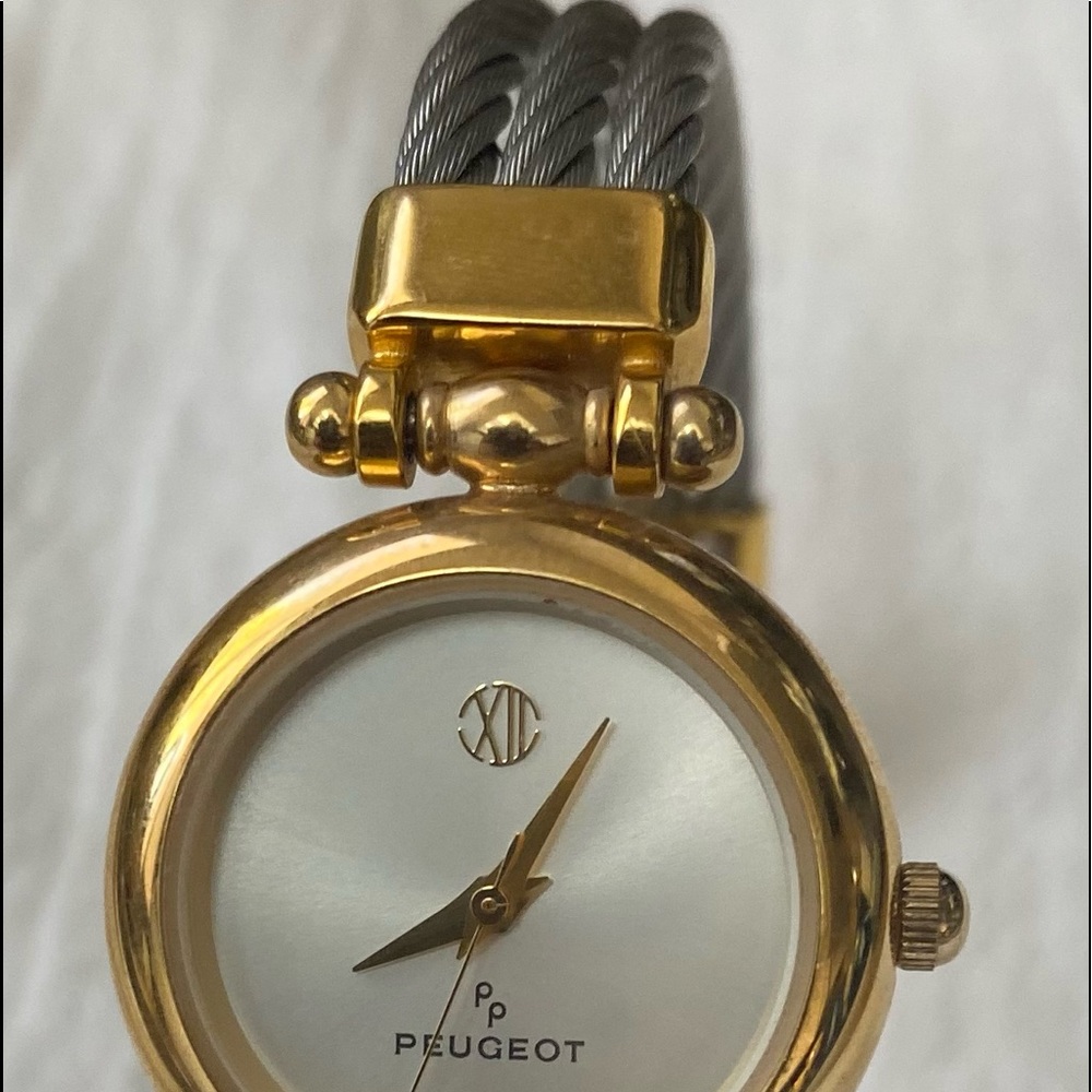 Peugeot Ladies watch. 2-tone Cable Band, WhitePearl face. Designer model 411